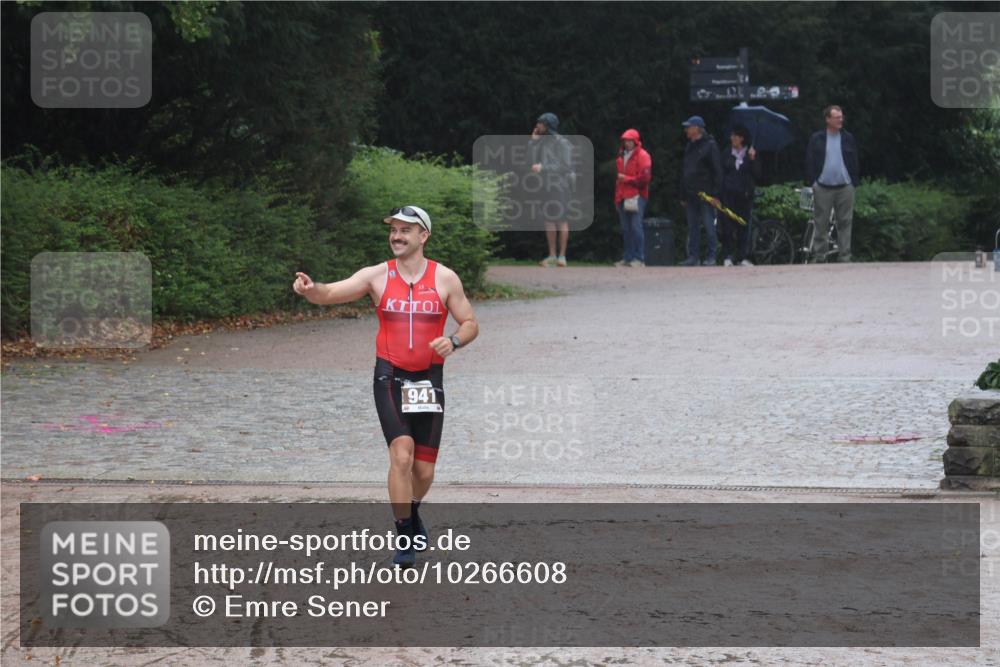 13.09.2026 - Stadtparktriathlon Emre Sener http://msf.ph/oto/10266608 13.09.2026 12:54:33 Laufen 941, 962 meine-sportfotos.de
