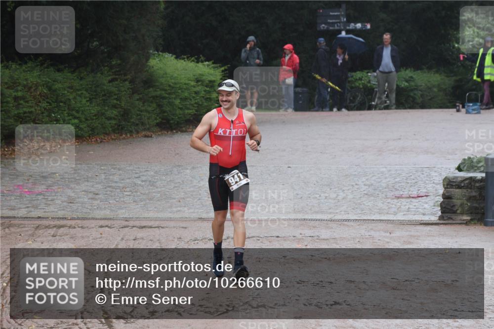 13.09.2026 - Stadtparktriathlon Emre Sener http://msf.ph/oto/10266610 13.09.2026 12:54:34 Laufen 1941, 941, 962 meine-sportfotos.de