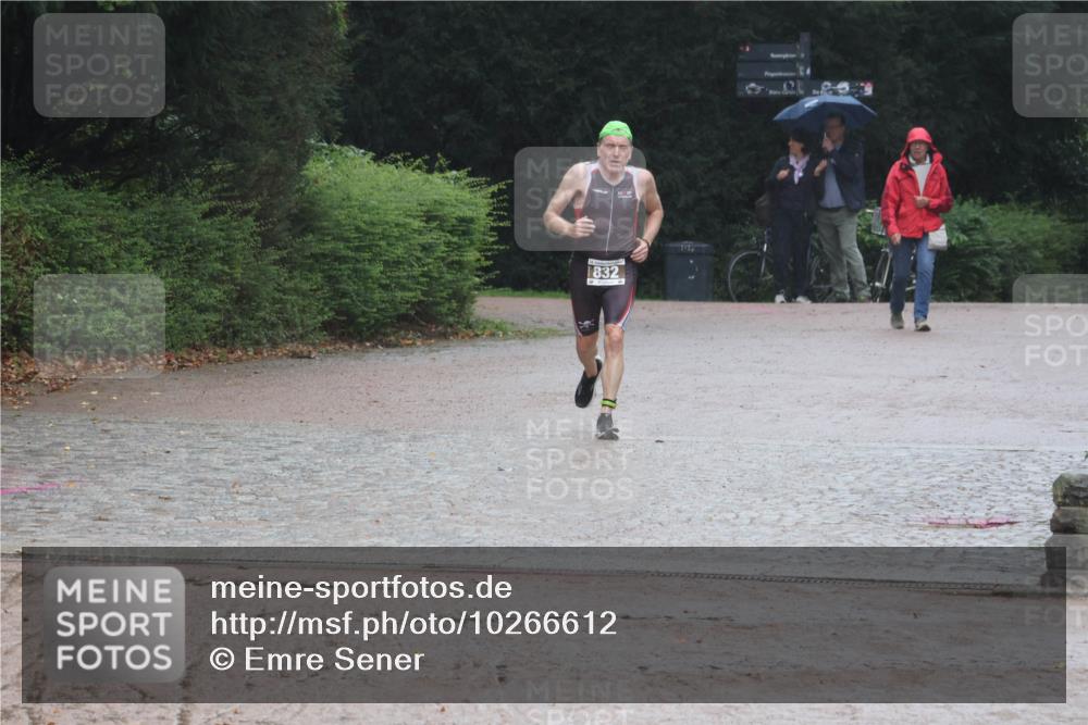 13.09.2026 - Stadtparktriathlon Emre Sener http://msf.ph/oto/10266612 13.09.2026 12:54:45 Laufen 1832, 832, 941 meine-sportfotos.de