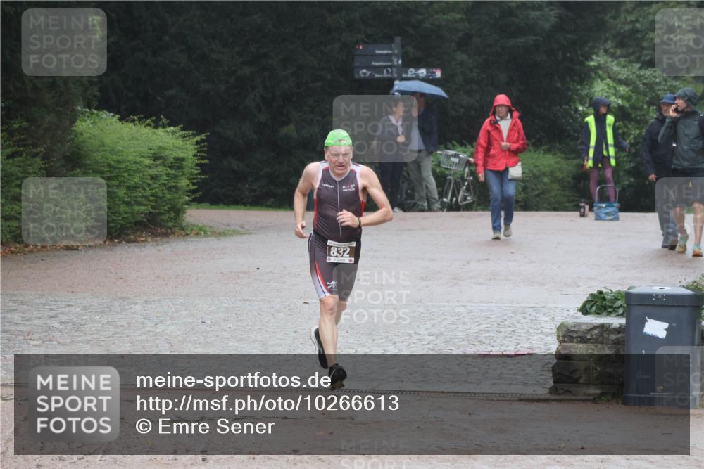 13.09.2026 - Stadtparktriathlon Emre Sener http://msf.ph/oto/10266613 13.09.2026 12:54:48 Laufen 832, 832, 941 meine-sportfotos.de