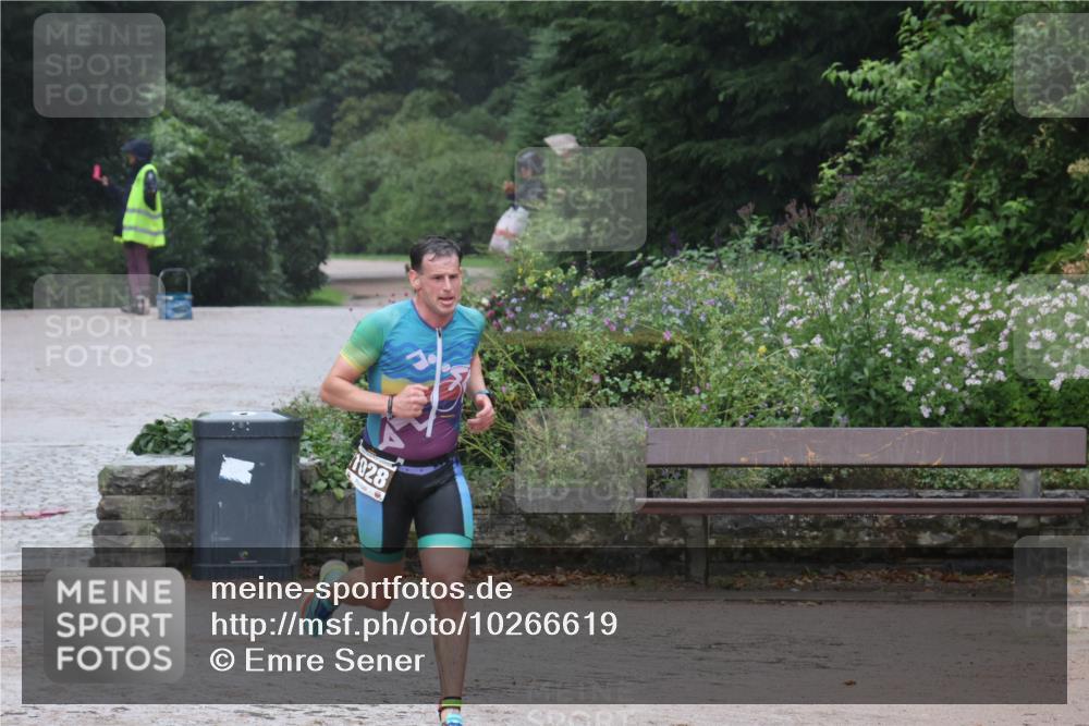 13.09.2026 - Stadtparktriathlon Emre Sener http://msf.ph/oto/10266619 13.09.2026 12:55:14 Laufen 1028, 980, 1028, 1037, 1051 meine-sportfotos.de