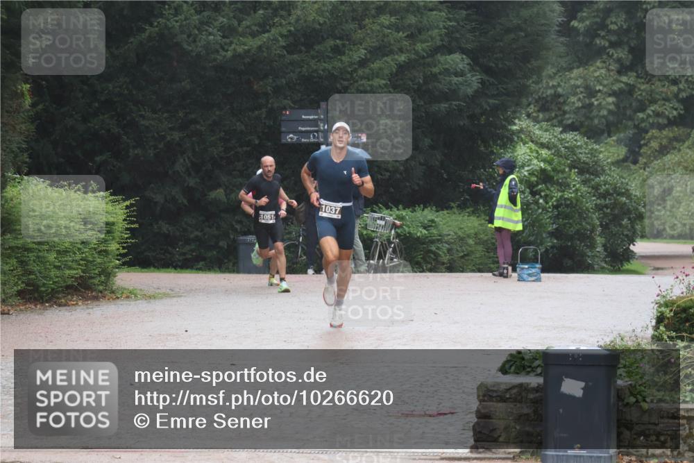 13.09.2026 - Stadtparktriathlon Emre Sener http://msf.ph/oto/10266620 13.09.2026 12:55:16 Laufen 1051, 1037, 980, 1028, 1037, 1051 meine-sportfotos.de