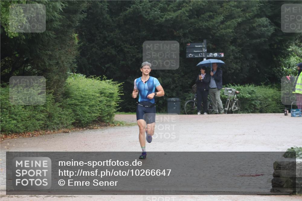 13.09.2026 - Stadtparktriathlon Emre Sener http://msf.ph/oto/10266647 13.09.2026 12:56:00 Laufen 1048, 1067 meine-sportfotos.de