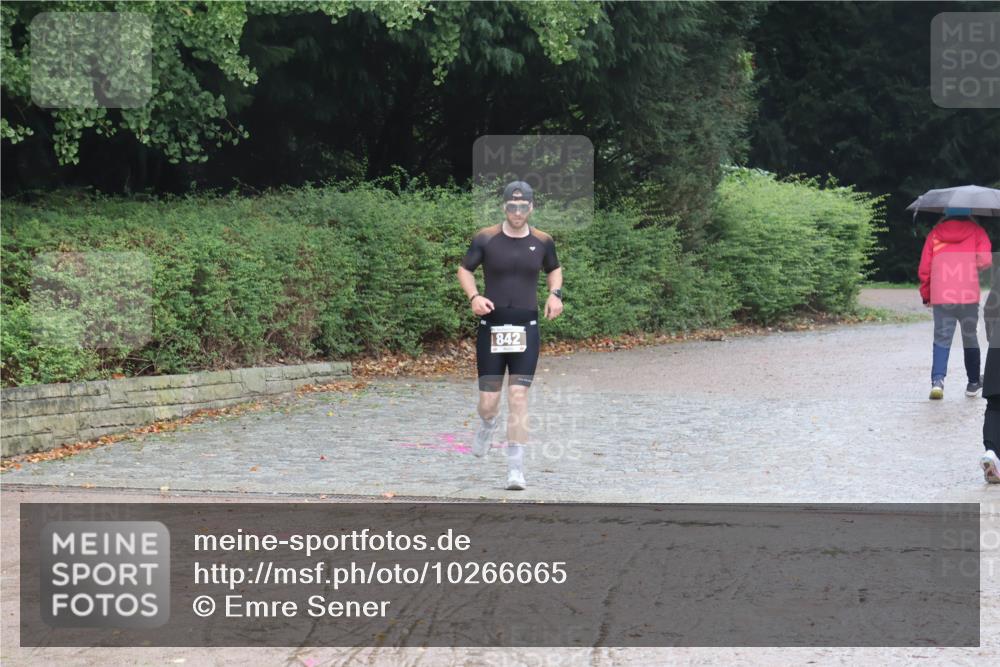 13.09.2026 - Stadtparktriathlon Emre Sener http://msf.ph/oto/10266665 13.09.2026 12:57:09 Laufen 842, 780, 842, 970 meine-sportfotos.de