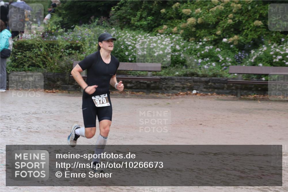 13.09.2026 - Stadtparktriathlon Emre Sener http://msf.ph/oto/10266673 13.09.2026 12:57:33 Laufen 1970, 842, 970 meine-sportfotos.de