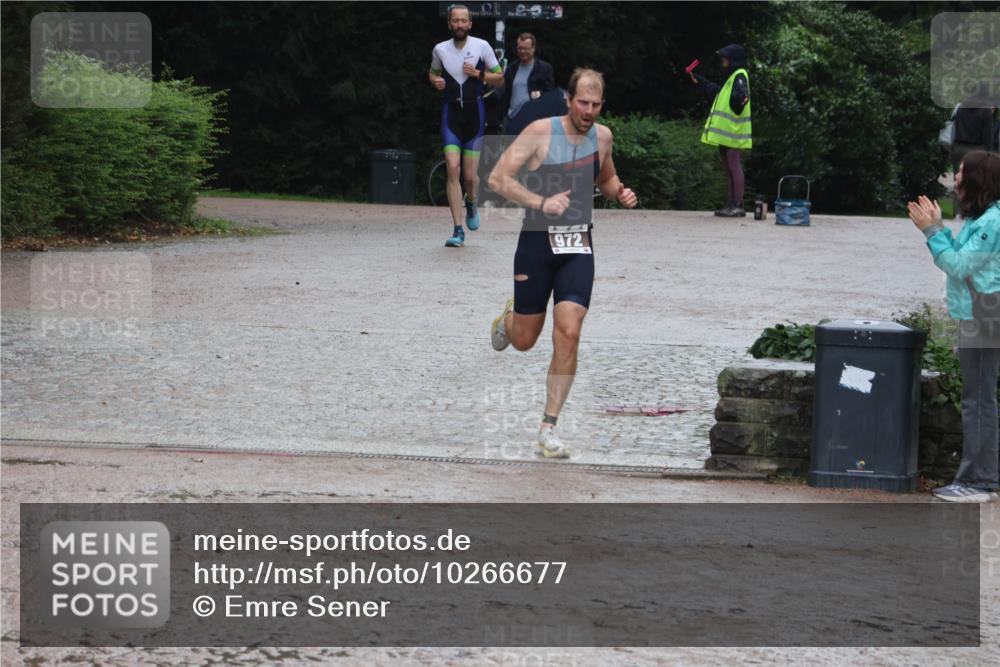 13.09.2026 - Stadtparktriathlon Emre Sener http://msf.ph/oto/10266677 13.09.2026 12:58:03 Laufen 972, 849, 951, 972, 1007, 1035, 1061 meine-sportfotos.de
