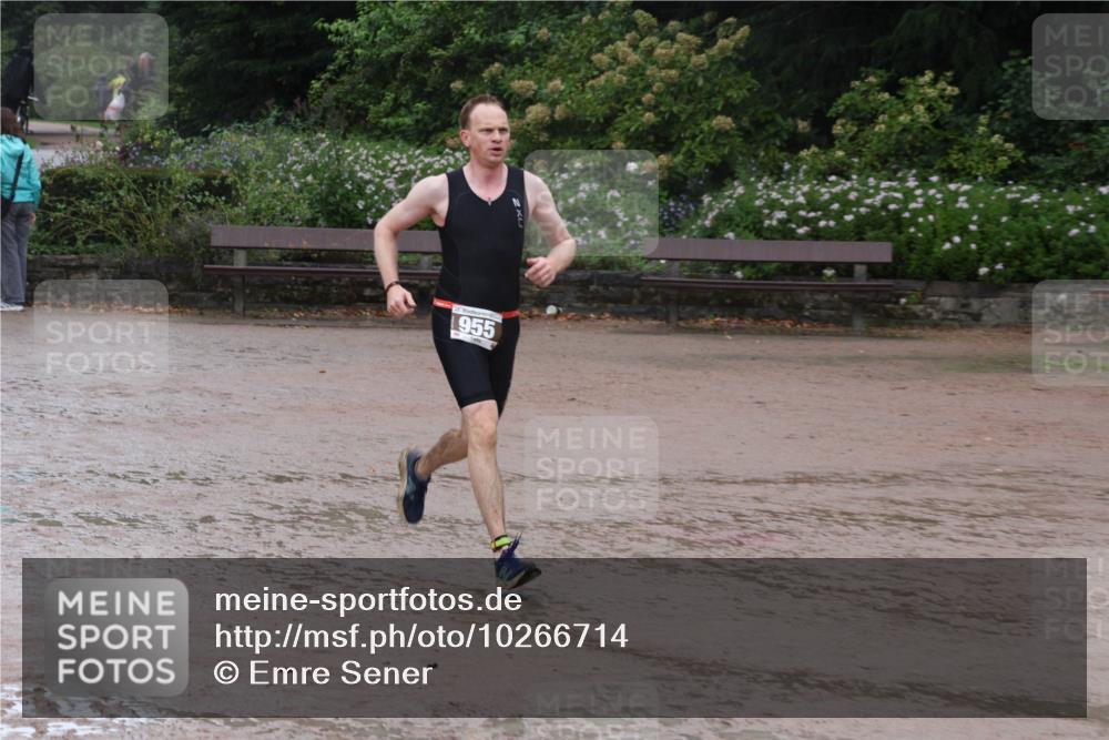 13.09.2026 - Stadtparktriathlon Emre Sener http://msf.ph/oto/10266714 13.09.2026 12:59:03 Laufen 1955, 852, 955, 1024 meine-sportfotos.de