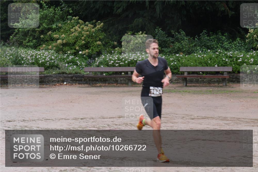 13.09.2026 - Stadtparktriathlon Emre Sener http://msf.ph/oto/10266722 13.09.2026 12:59:15 Laufen 1024, 986, 1024 meine-sportfotos.de