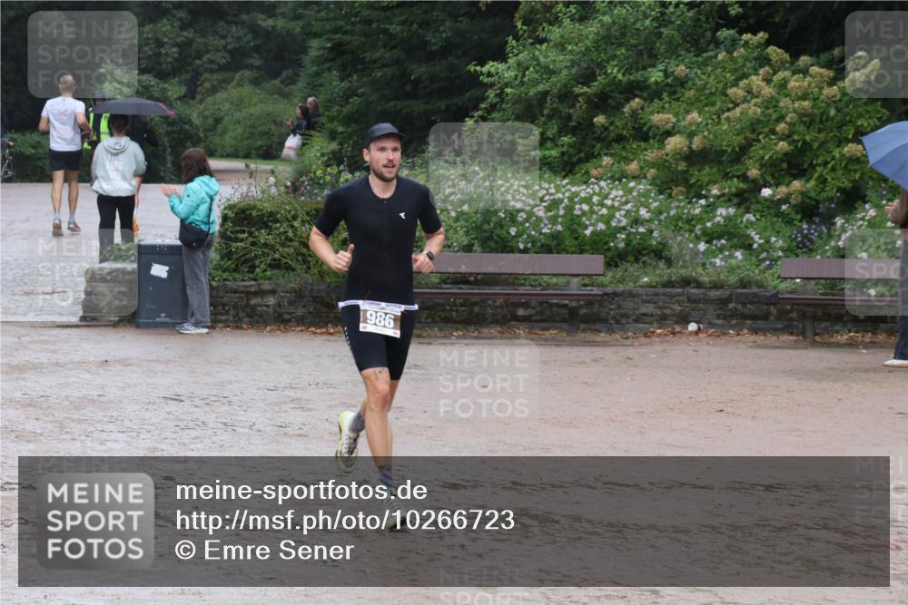 13.09.2026 - Stadtparktriathlon Emre Sener http://msf.ph/oto/10266723 13.09.2026 12:59:36 Laufen 986, 841, 880, 986, 1045 meine-sportfotos.de