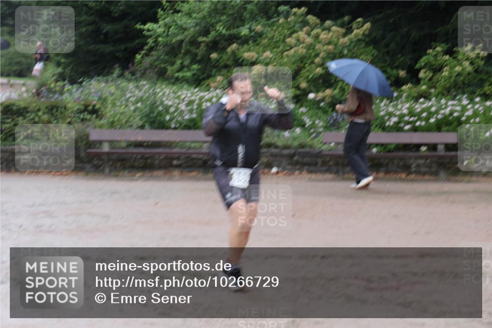 13.09.2026 - Stadtparktriathlon Emre Sener http://msf.ph/oto/10266729 13.09.2026 12:59:42 Laufen 841, 880, 986, 1045 meine-sportfotos.de