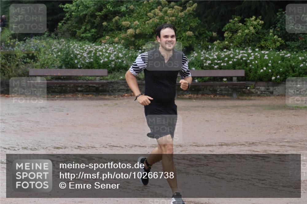 13.09.2026 - Stadtparktriathlon Emre Sener http://msf.ph/oto/10266738 13.09.2026 12:59:51 Laufen 841, 880, 1009, 1045 meine-sportfotos.de