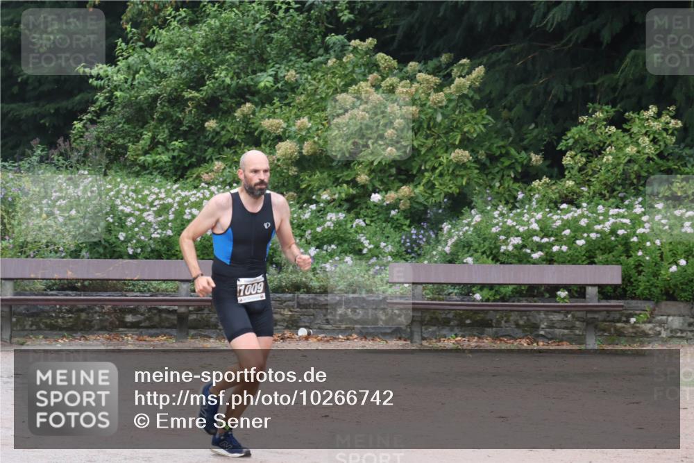 13.09.2026 - Stadtparktriathlon Emre Sener http://msf.ph/oto/10266742 13.09.2026 13:00:11 Laufen 1009, 2, 975, 1009 meine-sportfotos.de