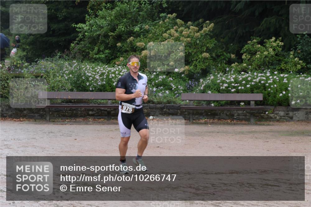 13.09.2026 - Stadtparktriathlon Emre Sener http://msf.ph/oto/10266747 13.09.2026 13:00:21 Laufen 975, 974, 975, 1006, 1009, 1050 meine-sportfotos.de