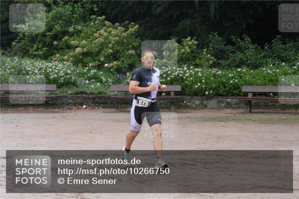 13.09.2026 - Stadtparktriathlon Emre Sener http://msf.ph/oto/10266750 13.09.2026 13:00:22 Laufen 975, 974, 975, 1006, 1050 meine-sportfotos.de
