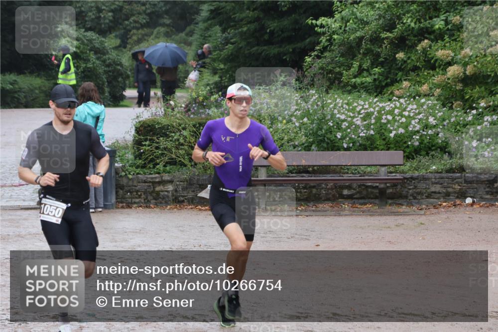 13.09.2026 - Stadtparktriathlon Emre Sener http://msf.ph/oto/10266754 13.09.2026 13:00:36 Laufen 1050, 957, 974, 975, 999, 1006, 1050 meine-sportfotos.de