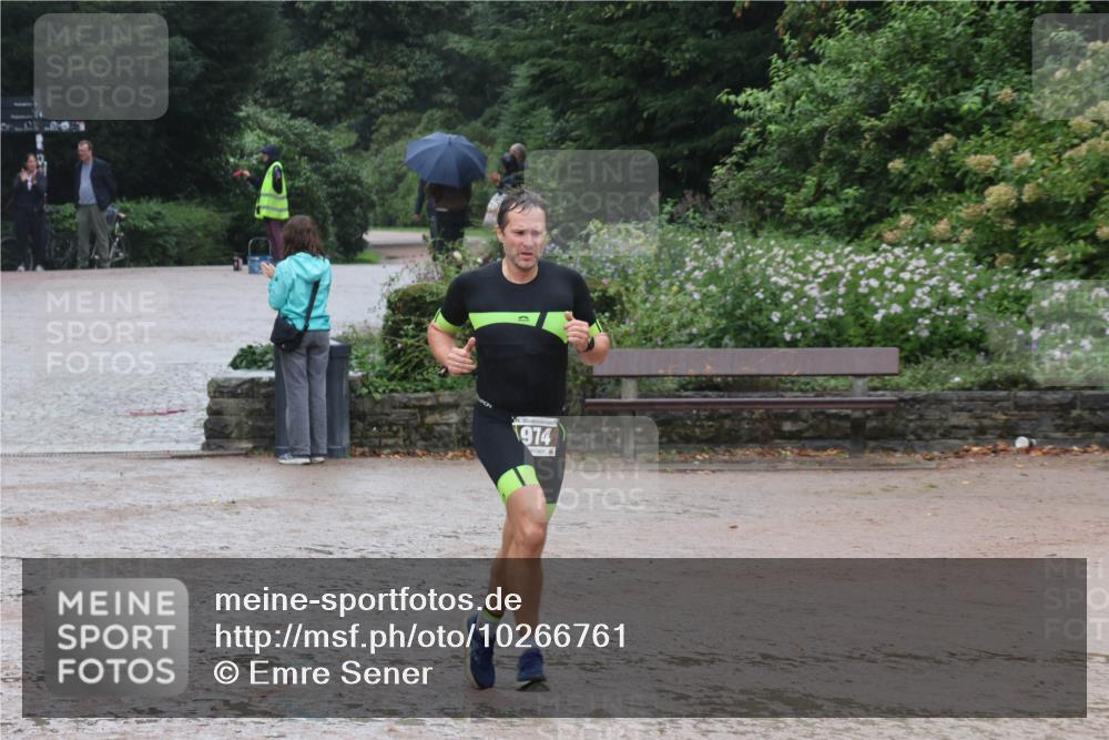 13.09.2026 - Stadtparktriathlon Emre Sener http://msf.ph/oto/10266761 13.09.2026 13:00:41 Laufen 974, 957, 974, 975, 999, 1006, 1050 meine-sportfotos.de