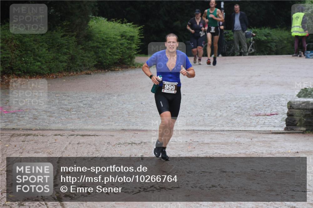 13.09.2026 - Stadtparktriathlon Emre Sener http://msf.ph/oto/10266764 13.09.2026 13:00:44 Laufen 999, 957, 974, 999, 1006, 1050 meine-sportfotos.de