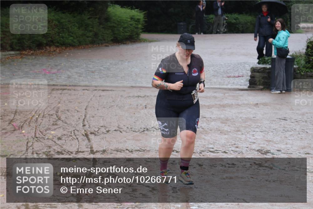 13.09.2026 - Stadtparktriathlon Emre Sener http://msf.ph/oto/10266771 13.09.2026 13:01:02 Laufen 803, 1022 meine-sportfotos.de