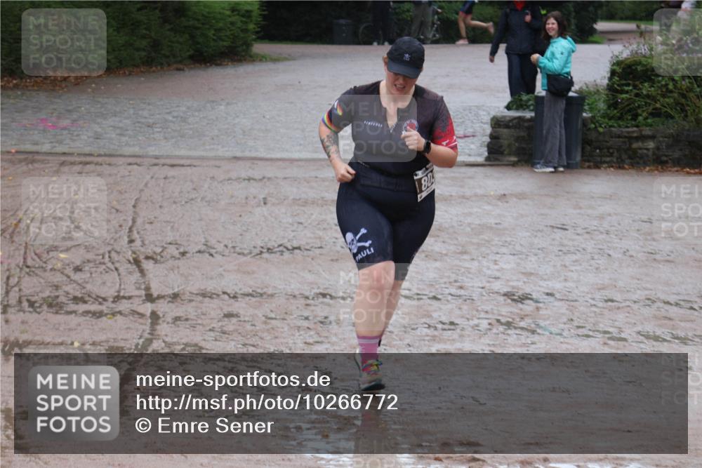 13.09.2026 - Stadtparktriathlon Emre Sener http://msf.ph/oto/10266772 13.09.2026 13:01:02 Laufen 180, 803, 1022 meine-sportfotos.de