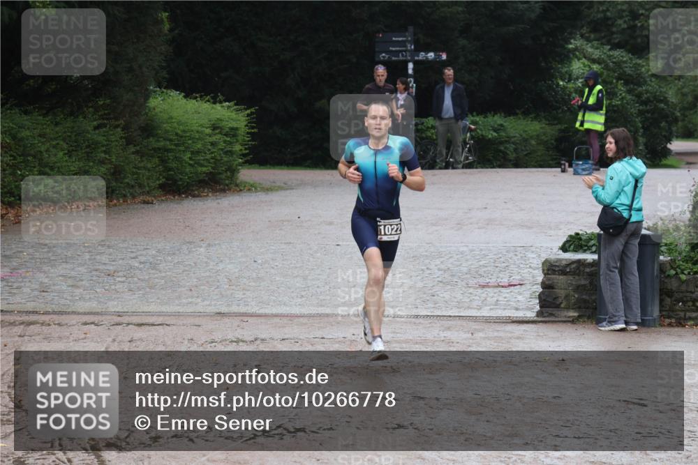 13.09.2026 - Stadtparktriathlon Emre Sener http://msf.ph/oto/10266778 13.09.2026 13:01:24 Laufen 1022, 928, 983, 1022 meine-sportfotos.de