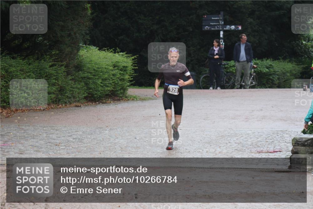 13.09.2026 - Stadtparktriathlon Emre Sener http://msf.ph/oto/10266784 13.09.2026 13:01:30 Laufen 928, 928, 983, 1022 meine-sportfotos.de