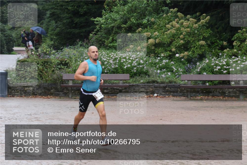 13.09.2026 - Stadtparktriathlon Emre Sener http://msf.ph/oto/10266795 13.09.2026 13:01:46 Laufen 1983, 928, 983, 1066 meine-sportfotos.de