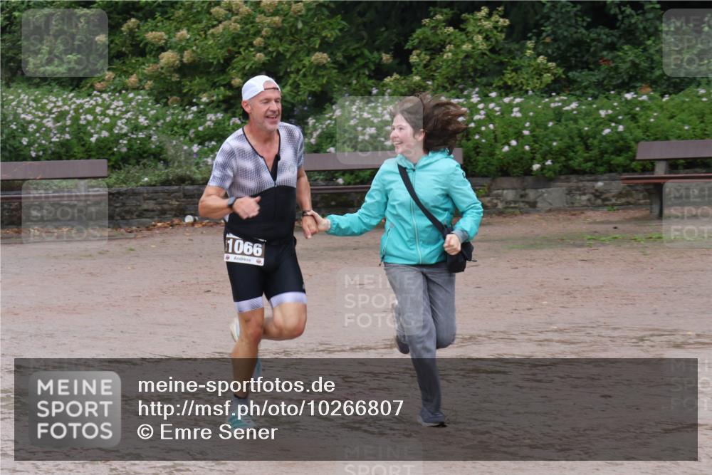 13.09.2026 - Stadtparktriathlon Emre Sener http://msf.ph/oto/10266807 13.09.2026 13:02:01 Laufen 1066, 1066 meine-sportfotos.de