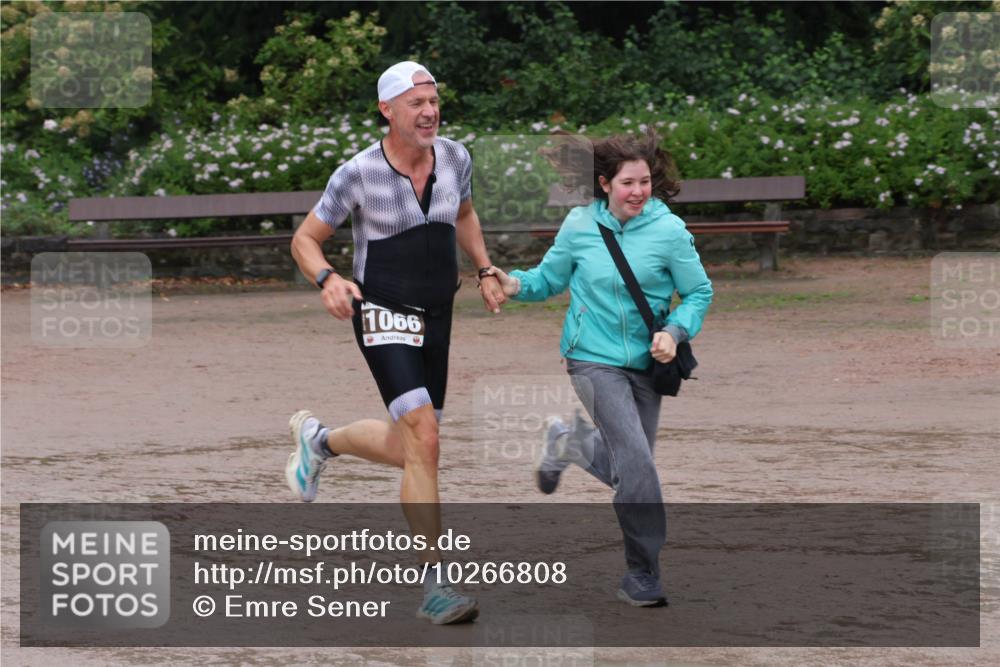 13.09.2026 - Stadtparktriathlon Emre Sener http://msf.ph/oto/10266808 13.09.2026 13:02:02 Laufen 1066, 1066 meine-sportfotos.de