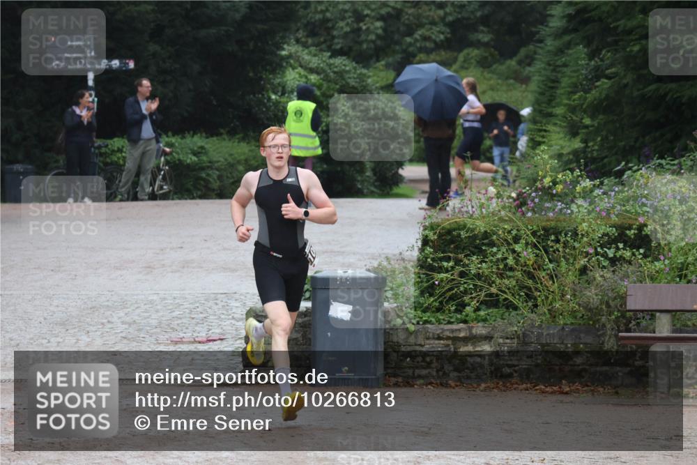13.09.2026 - Stadtparktriathlon Emre Sener http://msf.ph/oto/10266813 13.09.2026 13:02:45 Laufen 998, 1057 meine-sportfotos.de