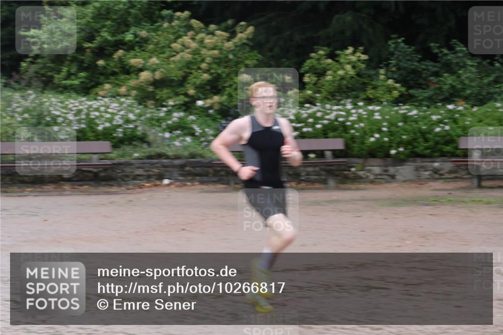 13.09.2026 - Stadtparktriathlon Emre Sener http://msf.ph/oto/10266817 13.09.2026 13:02:48 Laufen 998, 1057 meine-sportfotos.de