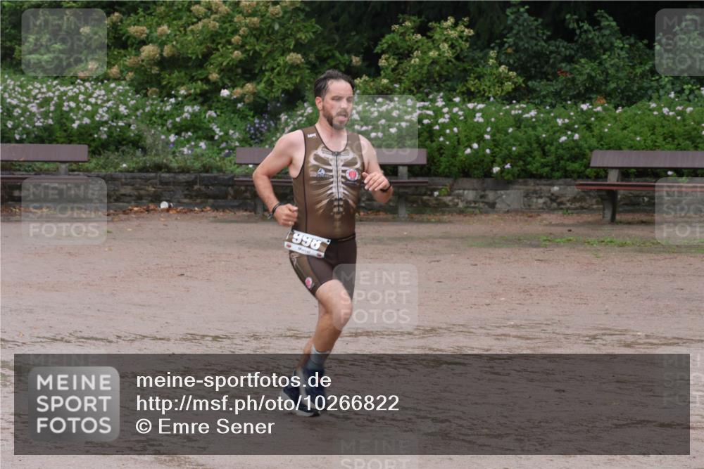 13.09.2026 - Stadtparktriathlon Emre Sener http://msf.ph/oto/10266822 13.09.2026 13:02:52 Laufen 998, 998, 1054, 1057 meine-sportfotos.de