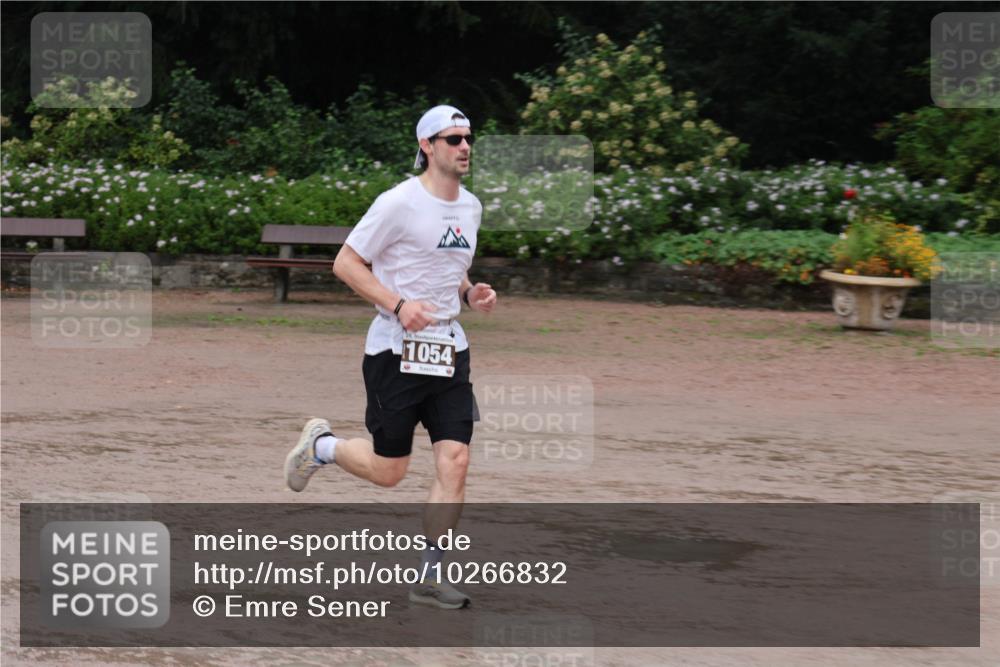 13.09.2026 - Stadtparktriathlon Emre Sener http://msf.ph/oto/10266832 13.09.2026 13:03:16 Laufen 28, 1054, 960, 1054 meine-sportfotos.de