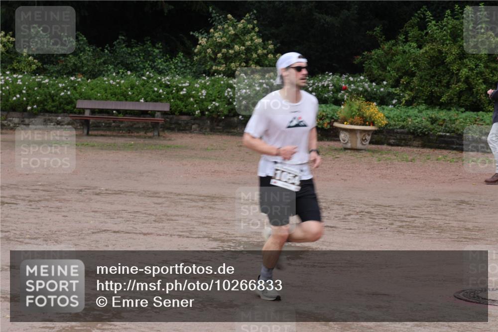 13.09.2026 - Stadtparktriathlon Emre Sener http://msf.ph/oto/10266833 13.09.2026 13:03:17 Laufen 1054, 960, 1054 meine-sportfotos.de