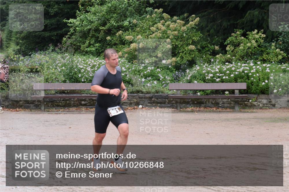 13.09.2026 - Stadtparktriathlon Emre Sener http://msf.ph/oto/10266848 13.09.2026 13:04:28 Laufen 961, 762, 961, 1049 meine-sportfotos.de