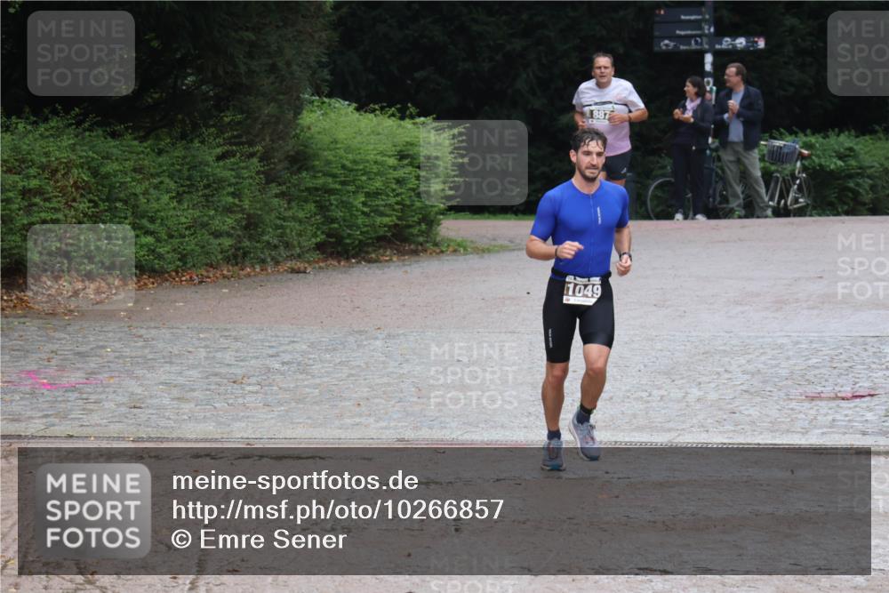 13.09.2026 - Stadtparktriathlon Emre Sener http://msf.ph/oto/10266857 13.09.2026 13:04:41 Laufen 887, 1049, 887, 981, 1008, 1047, 1049 meine-sportfotos.de
