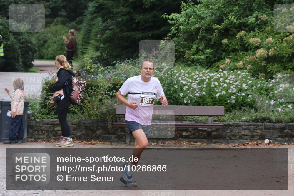 13.09.2026 - Stadtparktriathlon Emre Sener http://msf.ph/oto/10266866 13.09.2026 13:04:50 Laufen 887, 20, 887, 981, 1008, 1011, 1026, 1047, 1049 meine-sportfotos.de