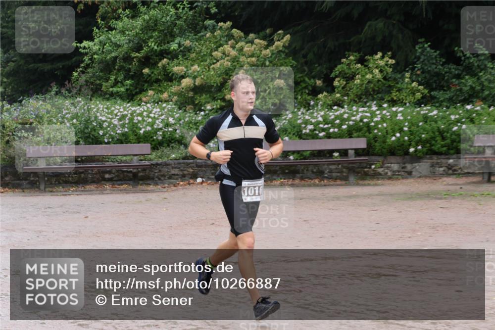 13.09.2026 - Stadtparktriathlon Emre Sener http://msf.ph/oto/10266887 13.09.2026 13:05:16 Laufen 1016, 1011, 1016, 1026, 1055 meine-sportfotos.de