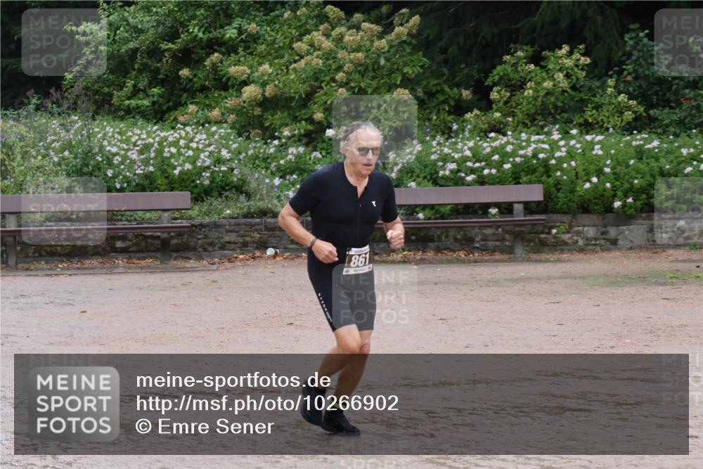 13.09.2026 - Stadtparktriathlon Emre Sener http://msf.ph/oto/10266902 13.09.2026 13:05:34 Laufen 861, 861, 971, 1055, 1064, 1068 meine-sportfotos.de