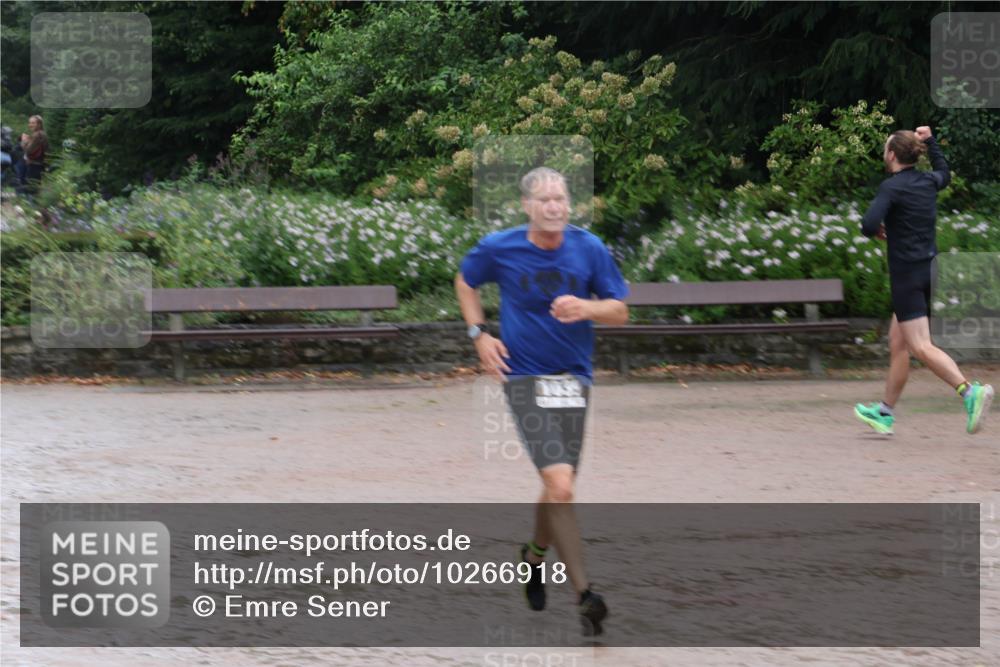 13.09.2026 - Stadtparktriathlon Emre Sener http://msf.ph/oto/10266918 13.09.2026 13:06:02 Laufen 854, 1039 meine-sportfotos.de