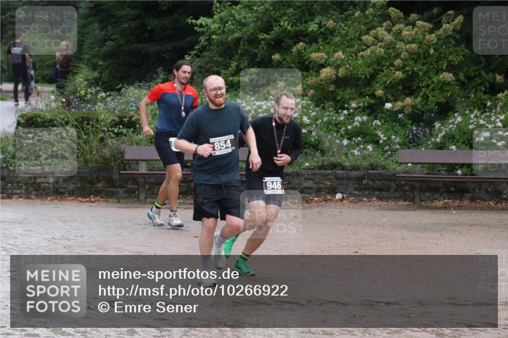 13.09.2026 - Stadtparktriathlon Emre Sener http://msf.ph/oto/10266922 13.09.2026 13:06:11 Laufen 854, 946, 854, 1039, 1044 meine-sportfotos.de