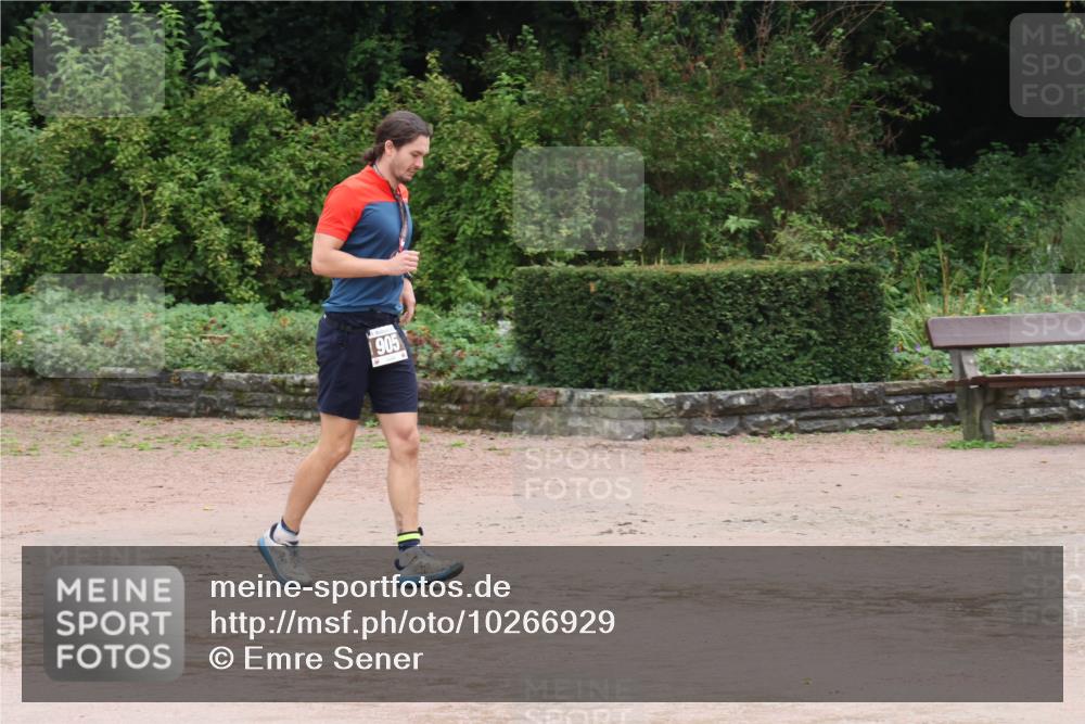 13.09.2026 - Stadtparktriathlon Emre Sener http://msf.ph/oto/10266929 13.09.2026 13:06:16 Laufen 1905, 854, 1044 meine-sportfotos.de
