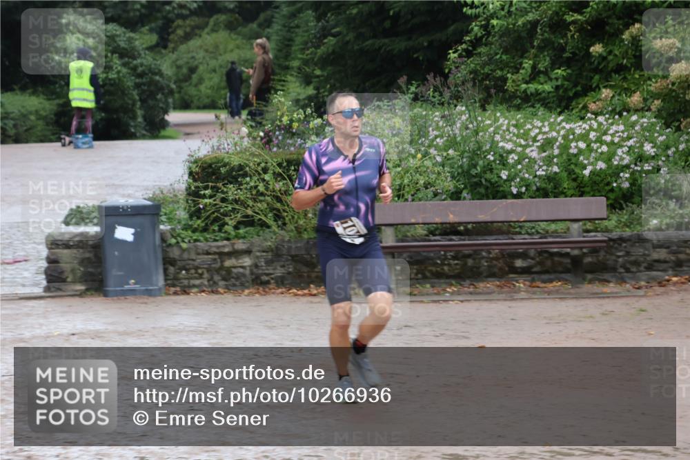 13.09.2026 - Stadtparktriathlon Emre Sener http://msf.ph/oto/10266936 13.09.2026 13:06:28 Laufen 1044 meine-sportfotos.de