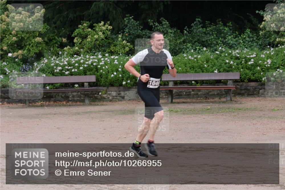 13.09.2026 - Stadtparktriathlon Emre Sener http://msf.ph/oto/10266955 13.09.2026 13:07:38 Laufen 1040, 995, 1029, 1040 meine-sportfotos.de