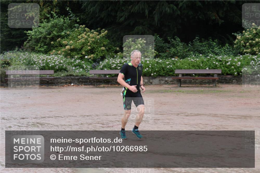 13.09.2026 - Stadtparktriathlon Emre Sener http://msf.ph/oto/10266985 13.09.2026 13:08:25 Laufen 977 meine-sportfotos.de