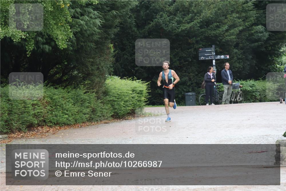 13.09.2026 - Stadtparktriathlon Emre Sener http://msf.ph/oto/10266987 13.09.2026 13:08:56 Laufen 1056 meine-sportfotos.de