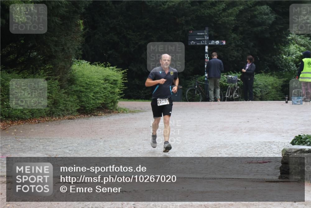 13.09.2026 - Stadtparktriathlon Emre Sener http://msf.ph/oto/10267020 13.09.2026 13:11:10 Laufen 1063, 1063 meine-sportfotos.de