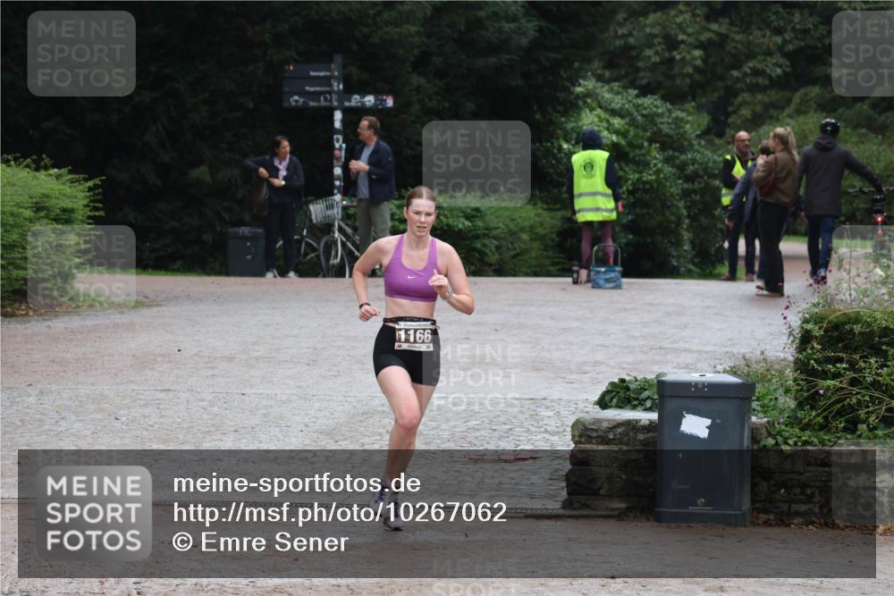 13.09.2026 - Stadtparktriathlon Emre Sener http://msf.ph/oto/10267062 13.09.2026 13:12:56 Laufen 1166, 1166 meine-sportfotos.de