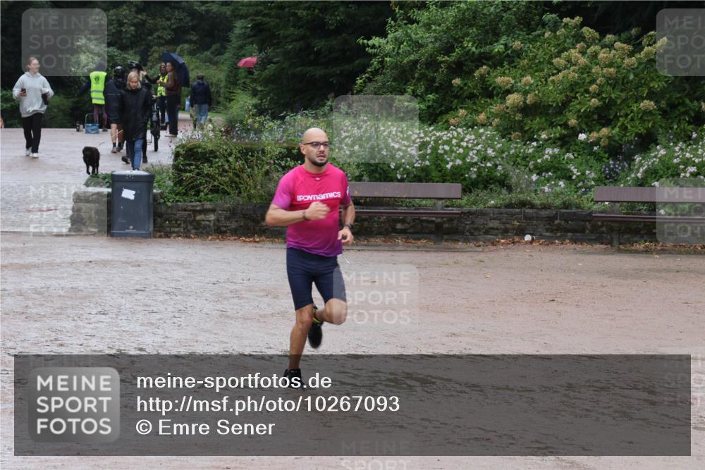 13.09.2026 - Stadtparktriathlon Emre Sener http://msf.ph/oto/10267093 13.09.2026 13:15:09 Laufen 954, 1111 meine-sportfotos.de