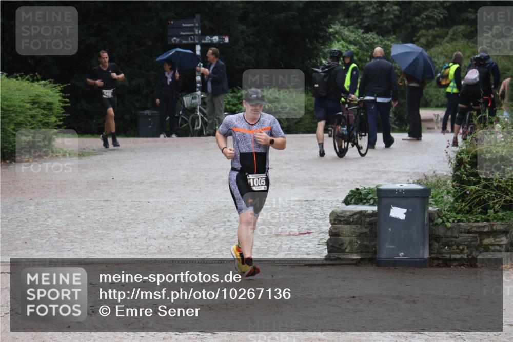 13.09.2026 - Stadtparktriathlon Emre Sener http://msf.ph/oto/10267136 13.09.2026 13:17:48 Laufen 1005, 949, 1005 meine-sportfotos.de