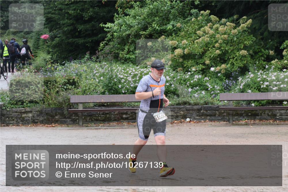 13.09.2026 - Stadtparktriathlon Emre Sener http://msf.ph/oto/10267139 13.09.2026 13:17:52 Laufen 1005, 949, 1005 meine-sportfotos.de